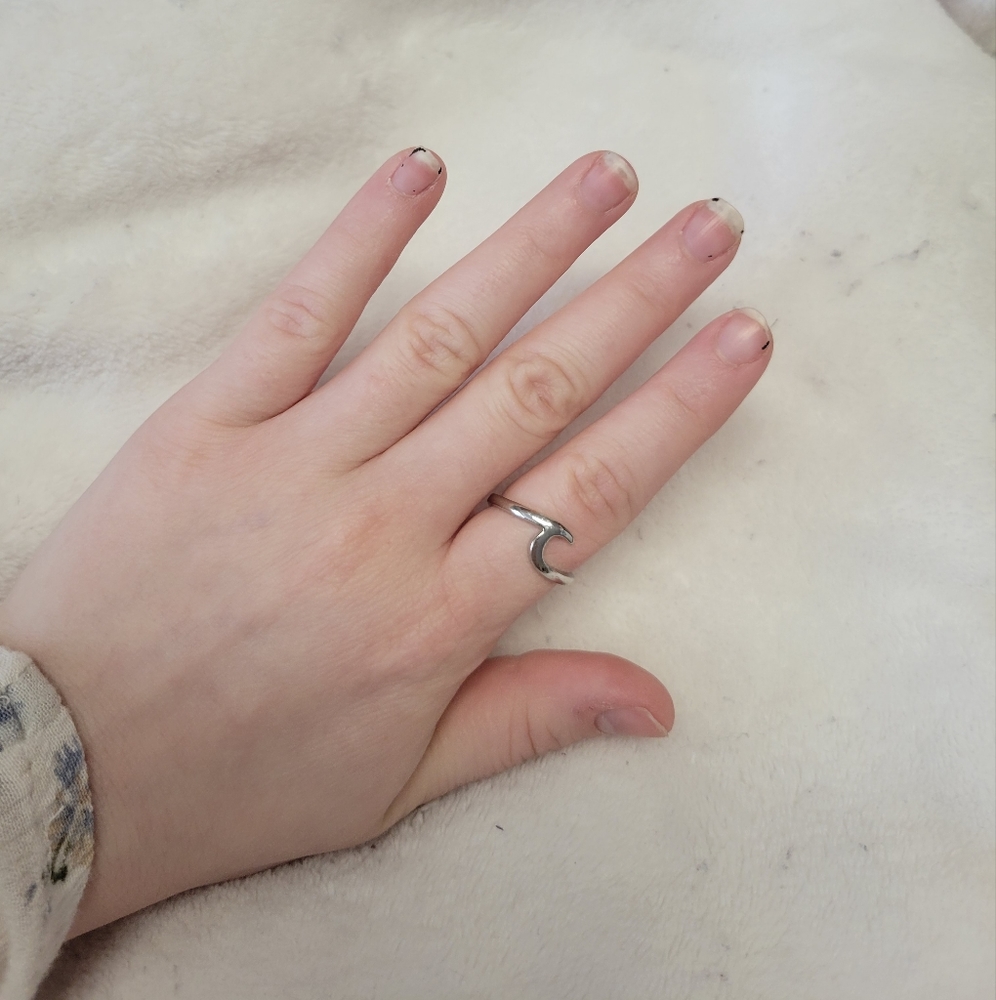 Wave ring